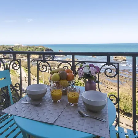 アパート Charming Studio With Sea View & Balcony - - Welkeys ビアリッツ